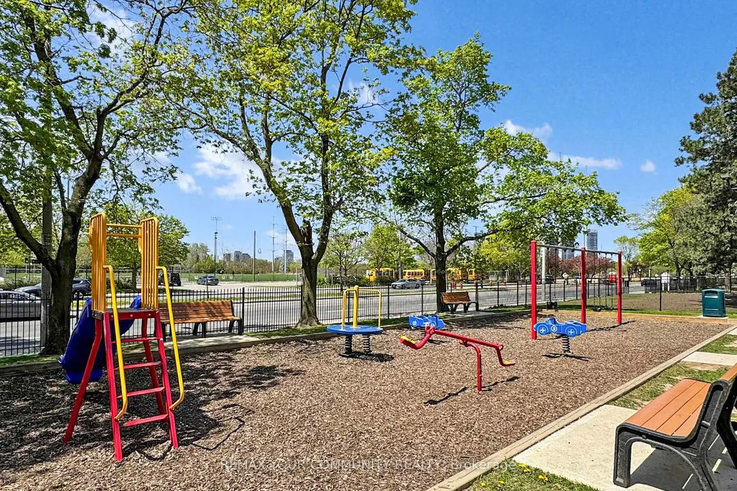 Additional image 20 of 735 Don Mills Road 2108
