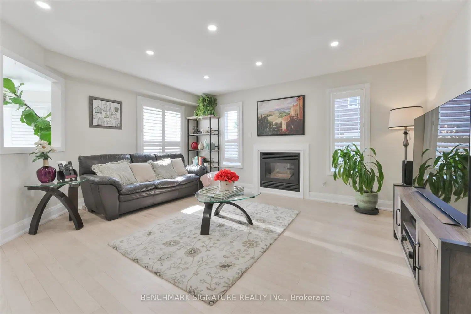 29 Strickland Drive photo 4