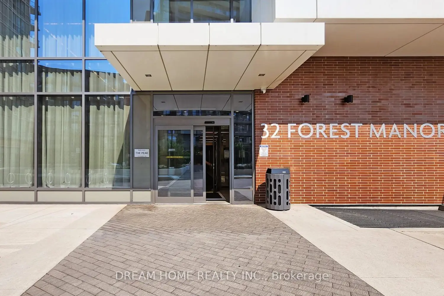 32 Forest Manor Road 2902