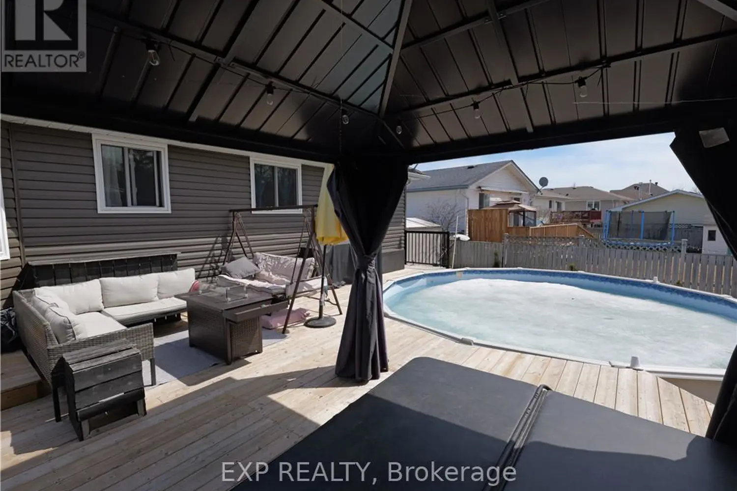 Additional image 16 of 4343 Chateau Crescent