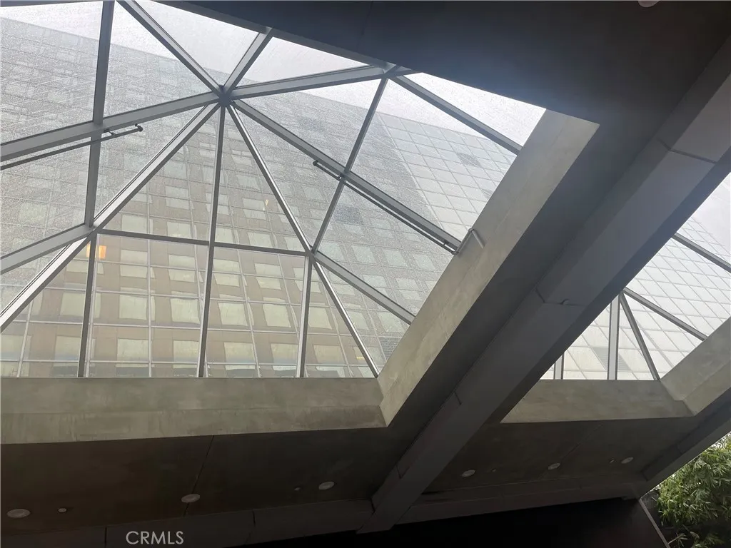 Additional image 5 of 801 S Grand Ave, Los Angeles, CA 90017