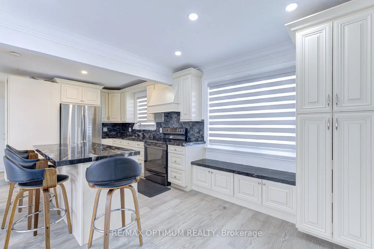 Additional image 4 of 1747 Coram Crescent