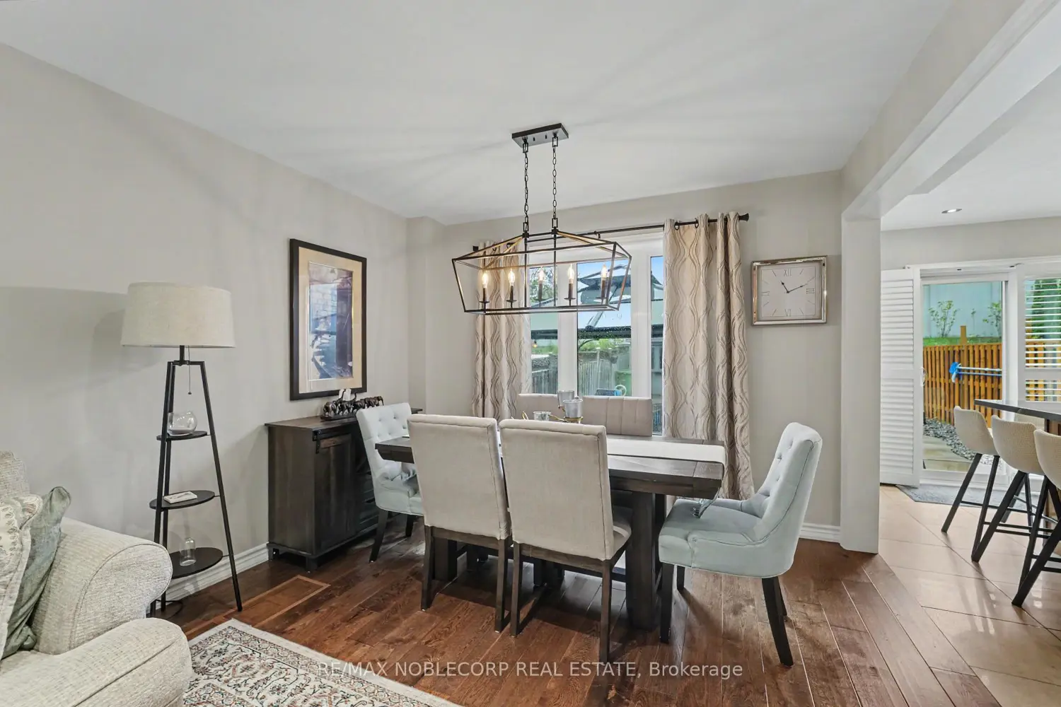 12 Waterbury Street photo 5
