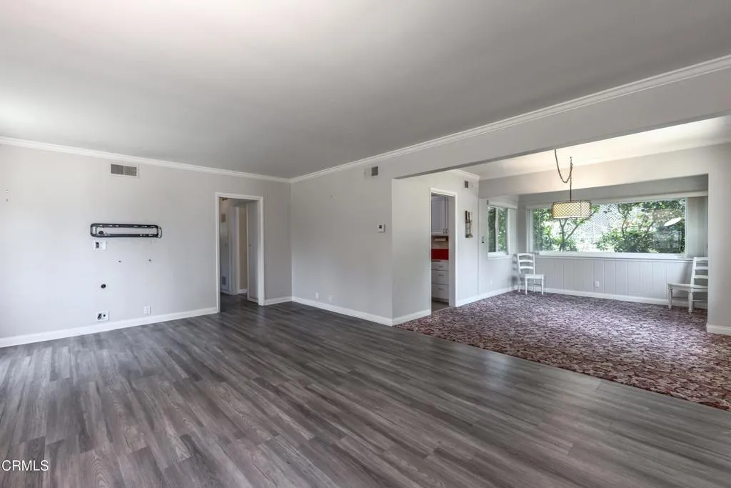 2391 El Molino Avenue, Altadena, CA 91001 photo 4