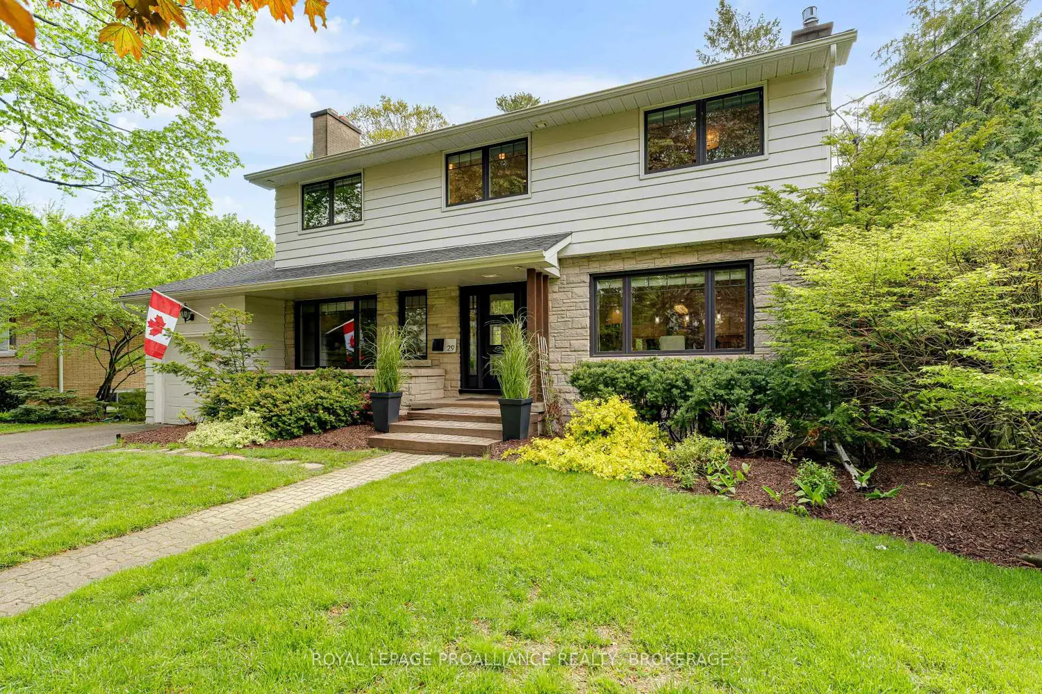 29 Hillcroft Drive