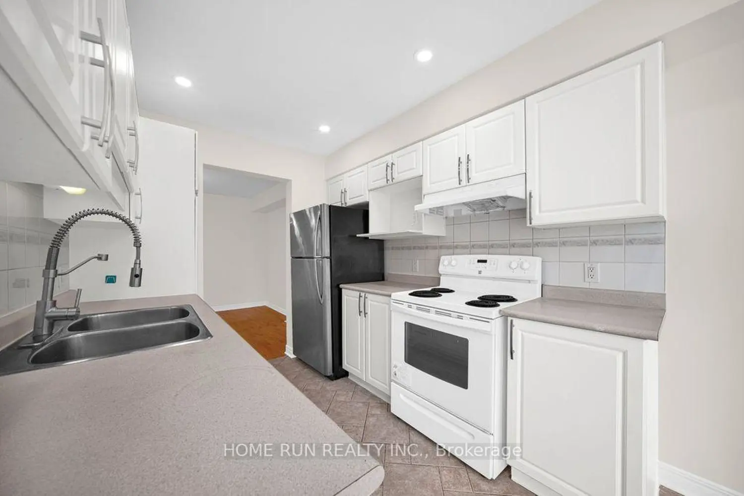 Additional image 4 of 102 Kimberwick Crescent
