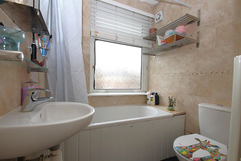 Additional image 13 of 3 bed semi-detached house for saleLeigh Road, Eastleigh SO50