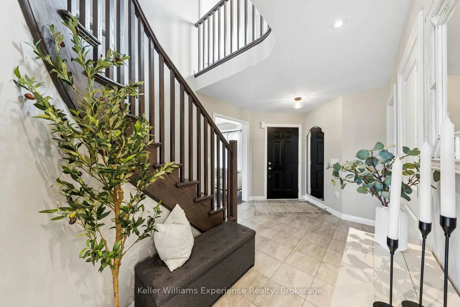 8 Hewson Street photo 4
