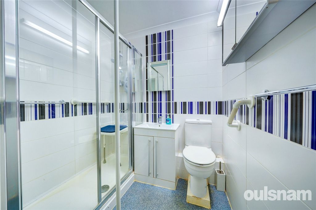 Additional image 6 of 1 bed flat for saleKingfisher Court, Woodfield Road, Droitwich, Worcestershire WR9