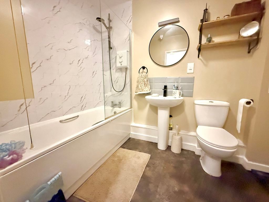 Additional image 6 of 1 bed flat for saleDaimler Drive, Dunstable LU6