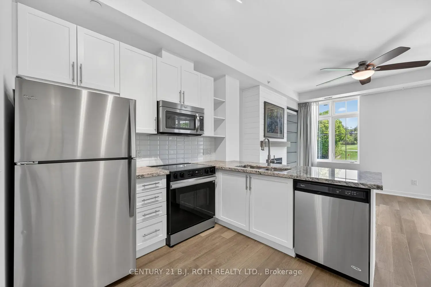 40 Horseshoe Boulevard 310 photo 2