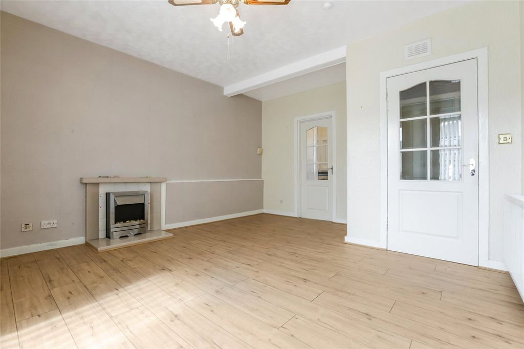 Additional image 2 of 2 bed flat for saleBannockburn Road, Stirling, Stirlingshire FK7