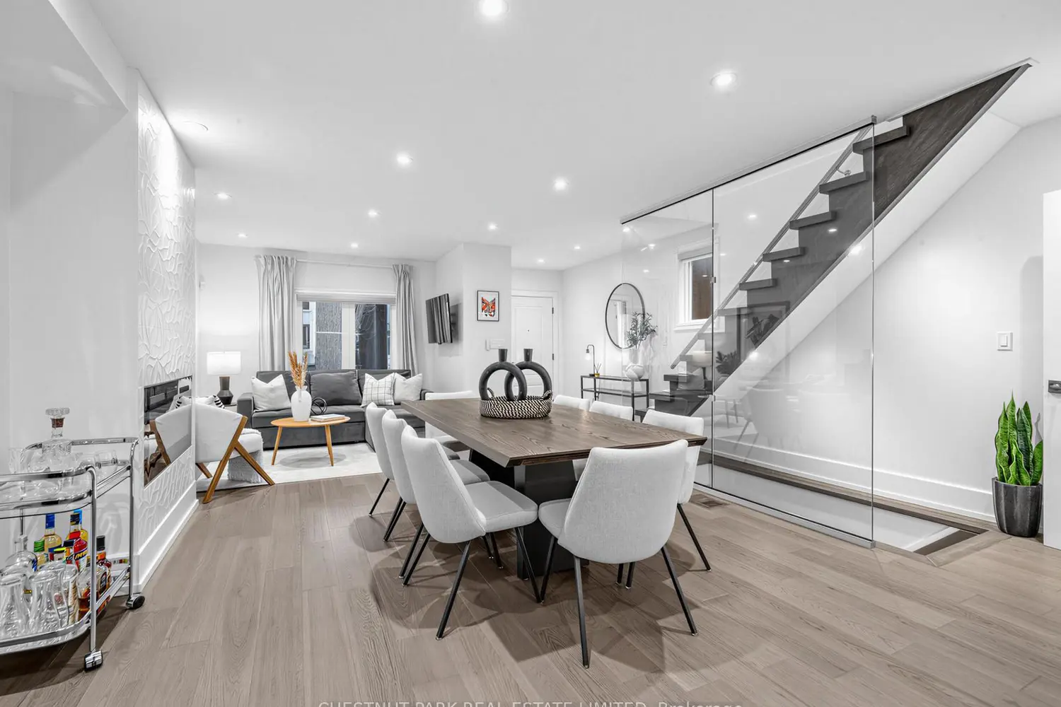 Additional image 7 of 209 Robina Avenue