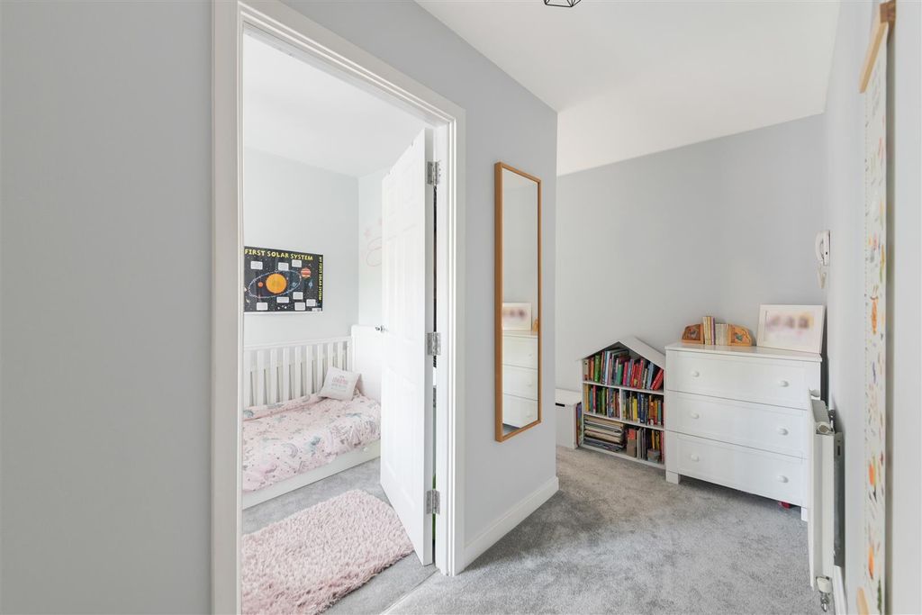 Additional image 10 of 2 bed flat for saleWinter Close, Epsom KT17