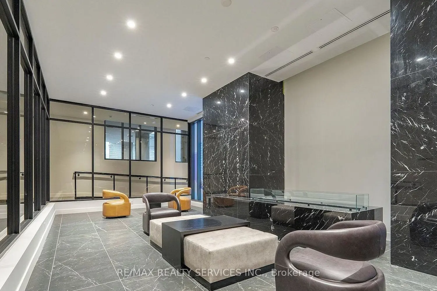 Additional image 3 of 308 Jarvis Street 2505
