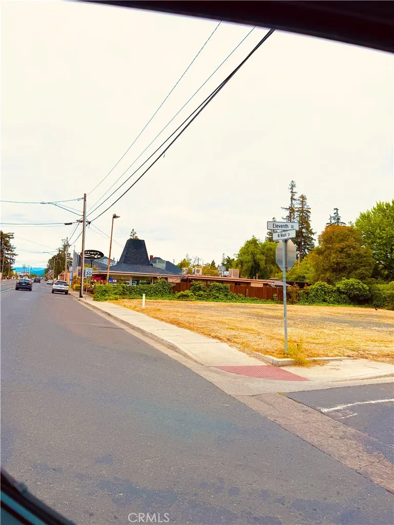 Additional image 16 of 1095 N Main St, Lakeport, CA 95453