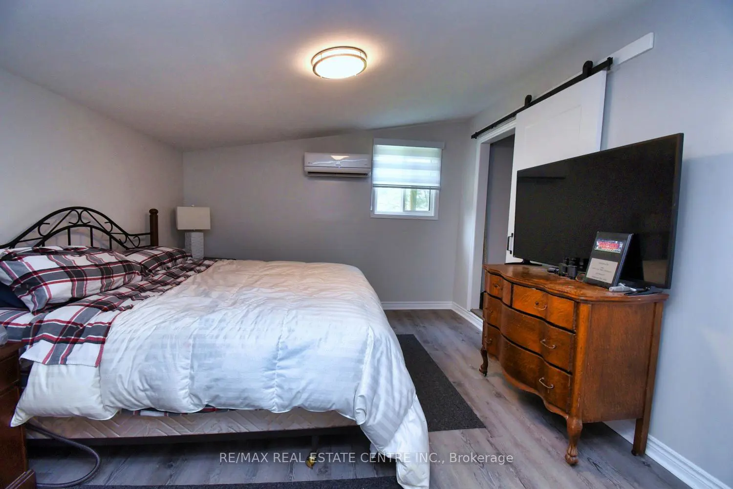 5 Ralph Street photo 4