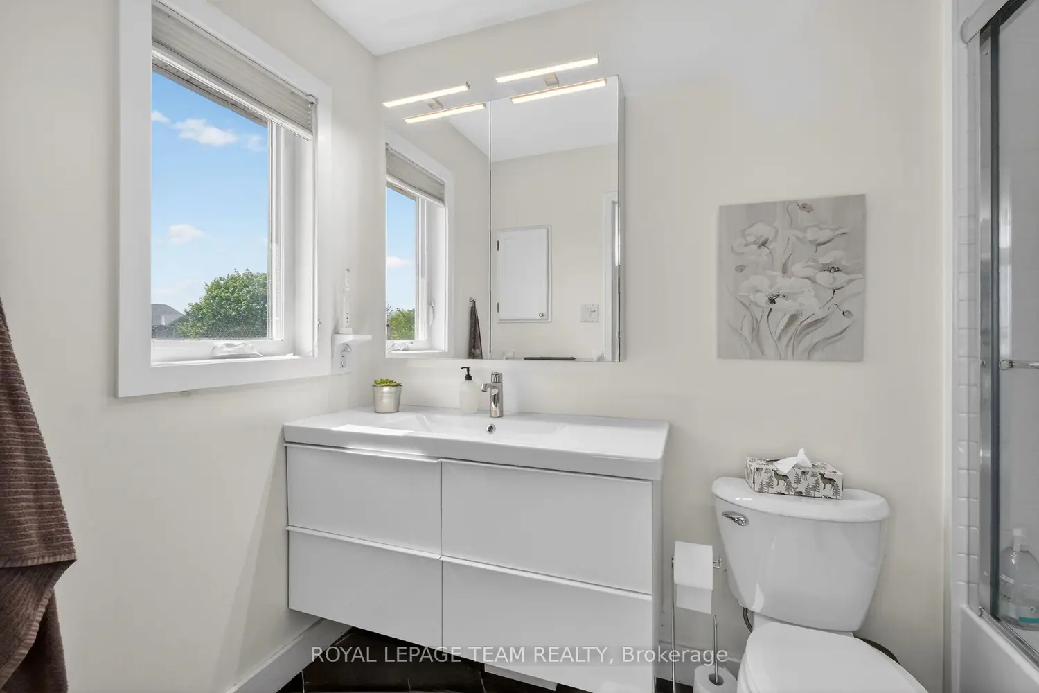 Additional image 13 of 11 Avonhurst Avenue