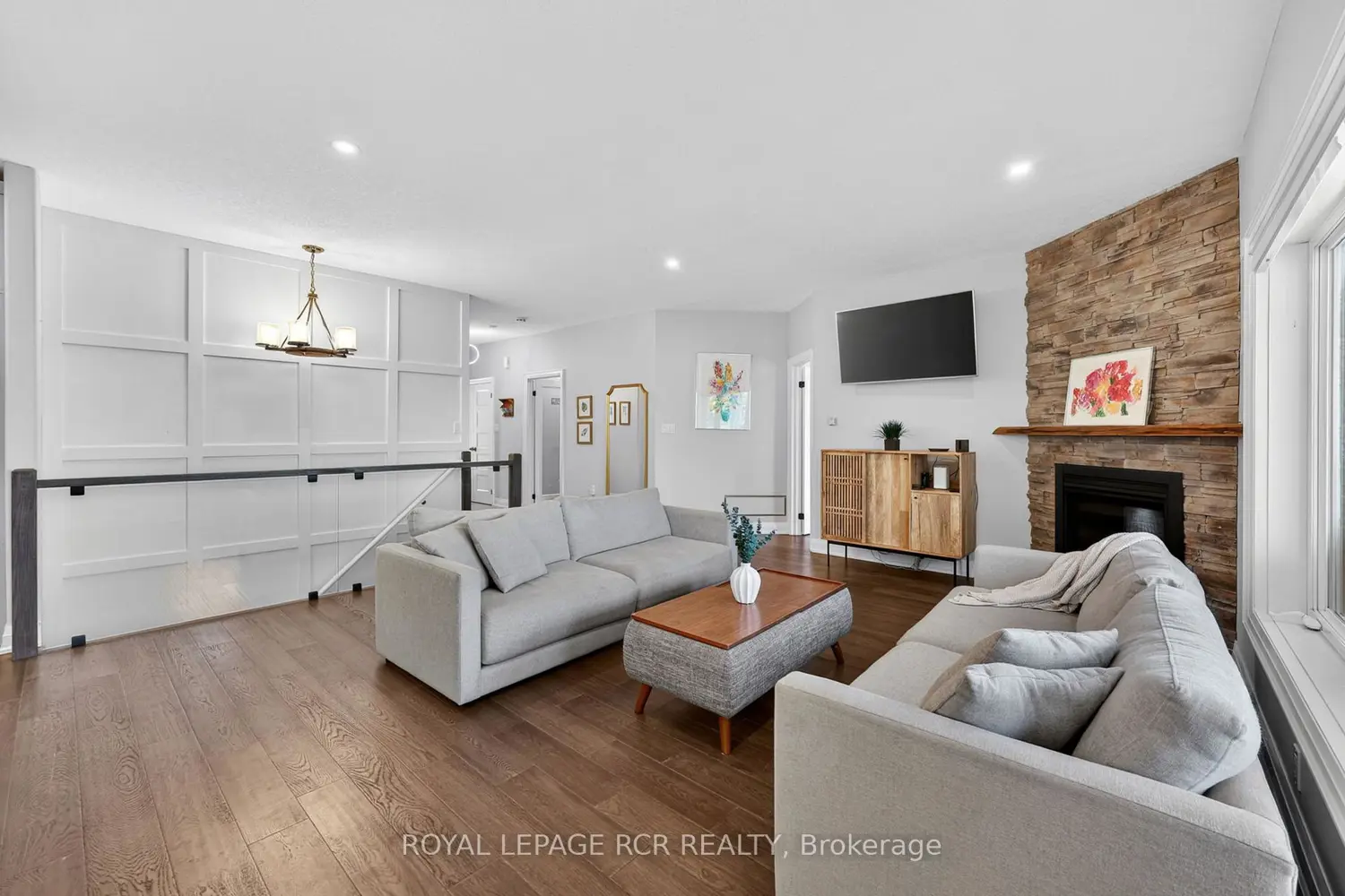78 Glenhuron Drive photo 4