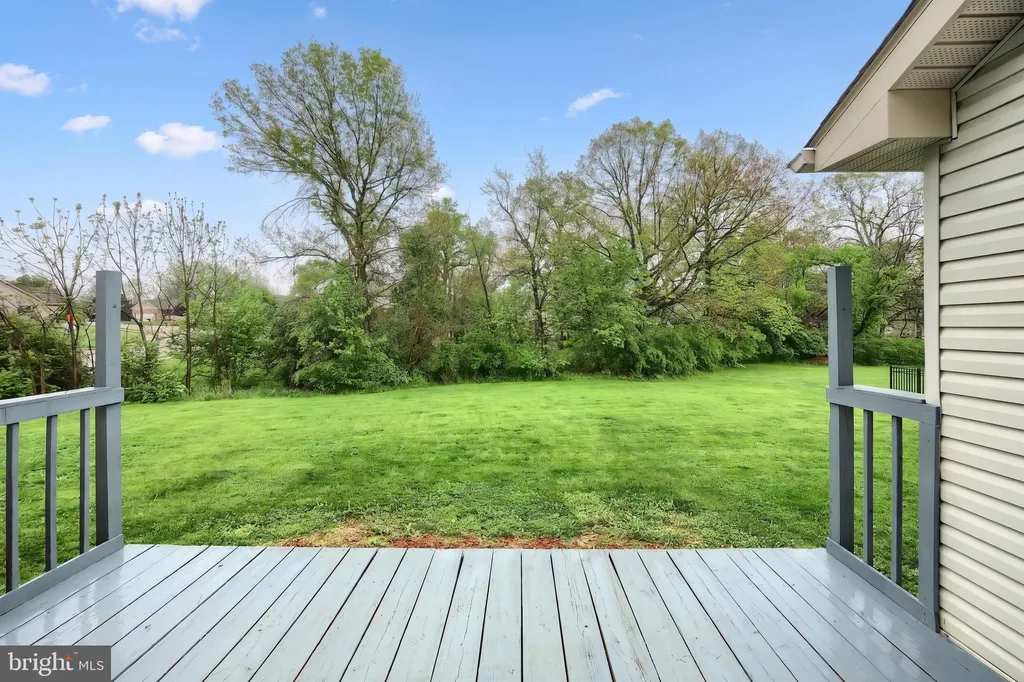Additional image 27 of 132 White Fence Lane, York, PA 17408