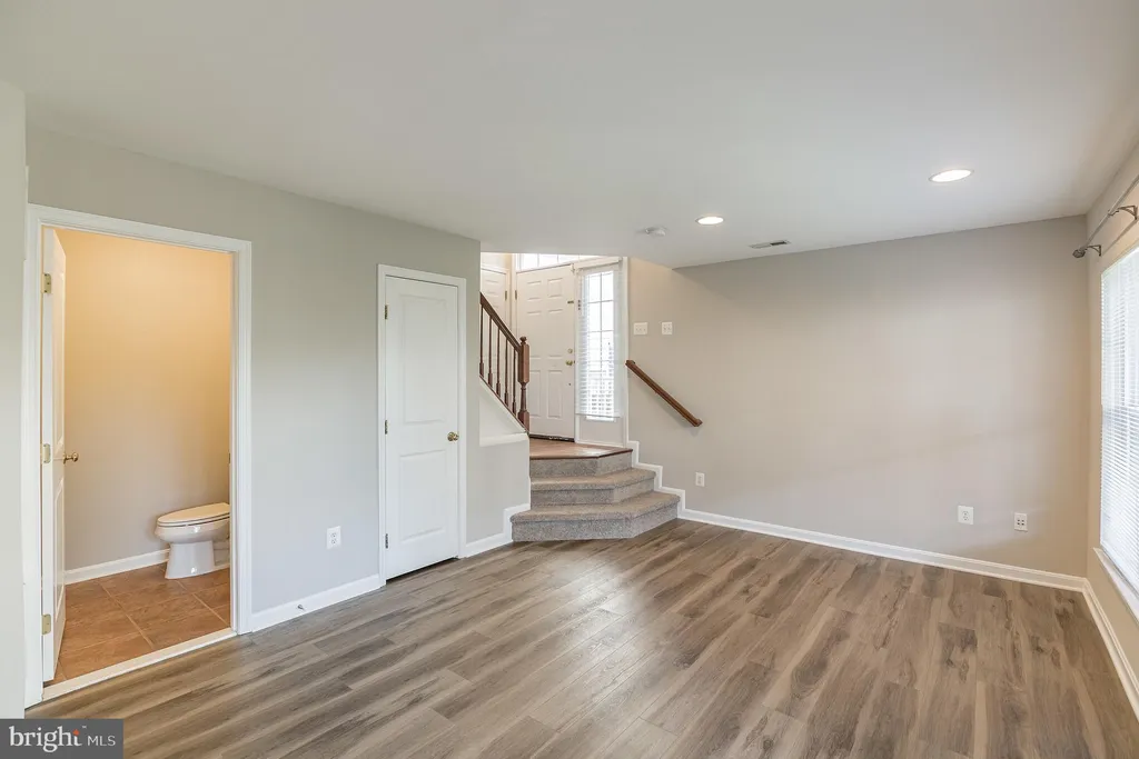 Additional image 13 of 9240 Cascade Falls Drive, Bristow, VA 20136