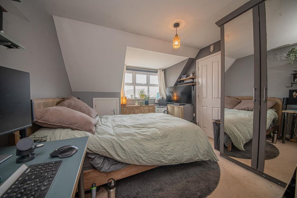 Additional image 6 of 2 bed flat for saleDrum Road, Eastleigh SO50