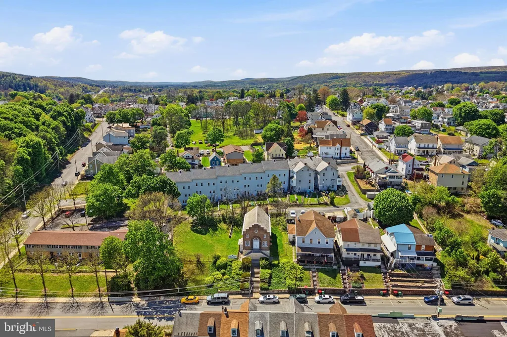 Additional image 22 of 194 Bankway Street, Lehighton, PA 18235