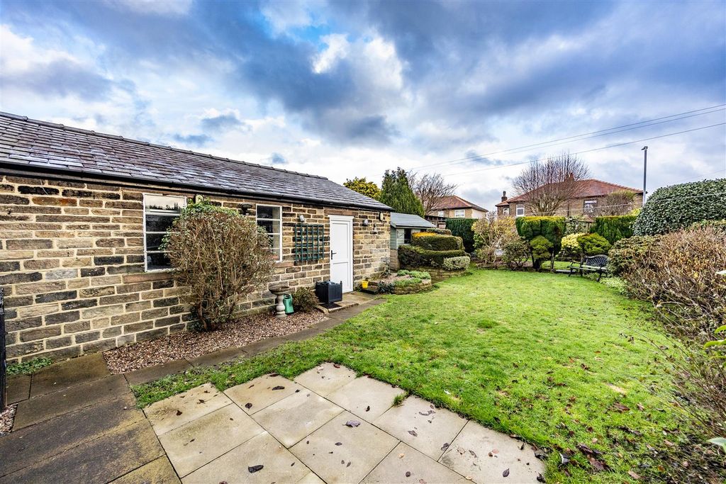 Additional image 26 of 3 bed semi-detached house for saleHammerstones Road, Elland HX5