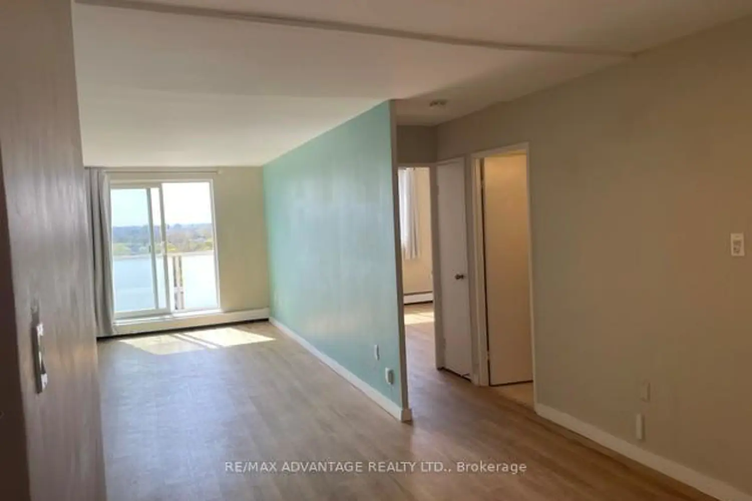 Additional image 3 of 563 Mornington Avenue 1103