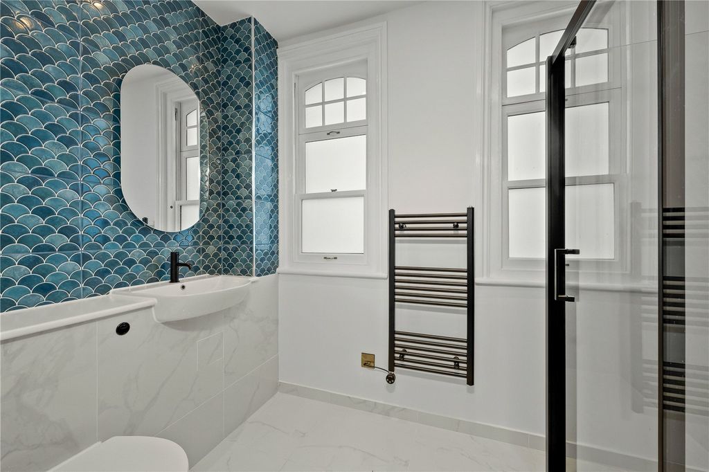 Additional image 9 of 6 bed detached house for saleBeauchamp Road, East Molesey, Surrey KT8
