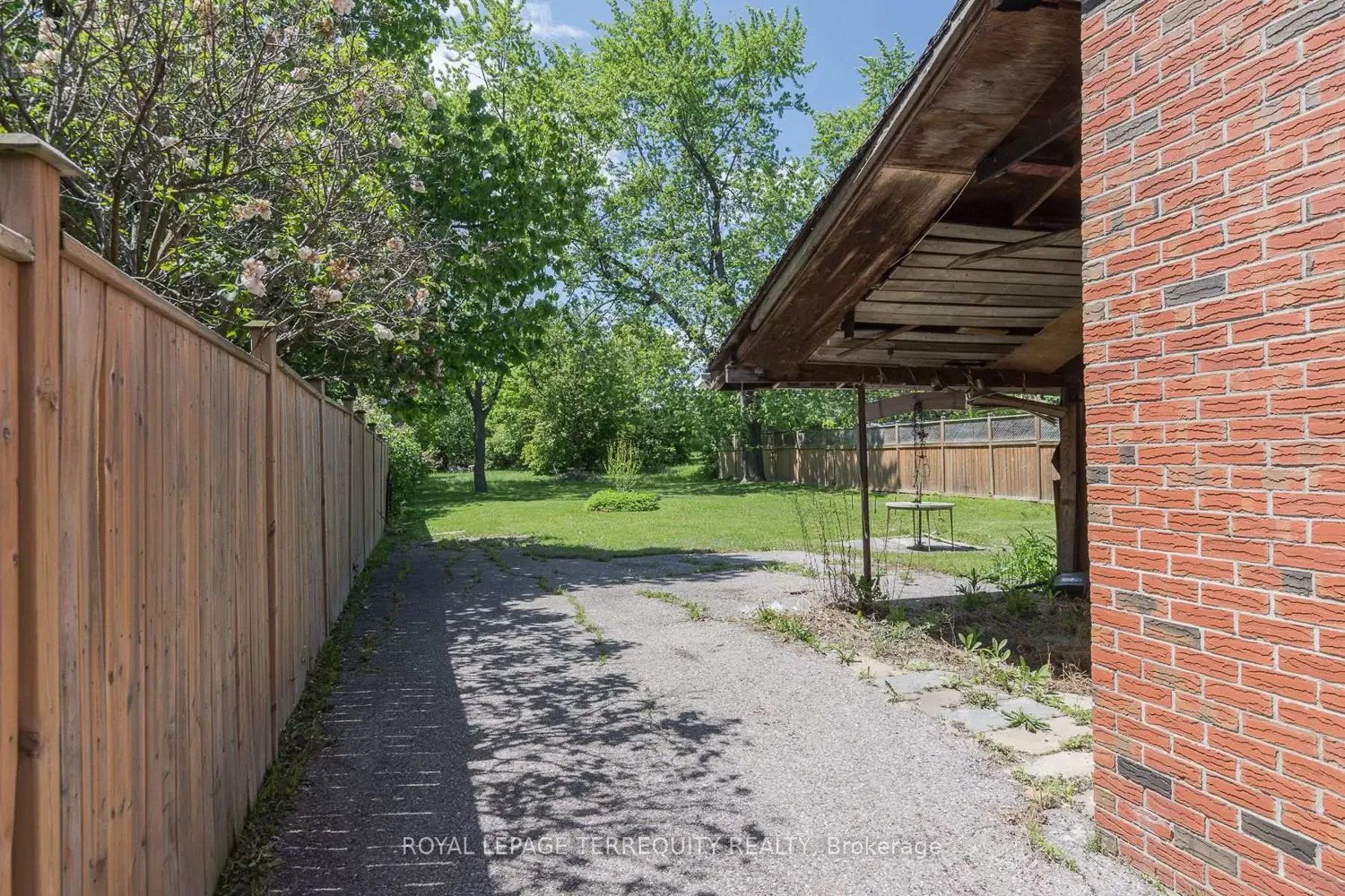Additional image 3 of 3056 Parkerhill Road