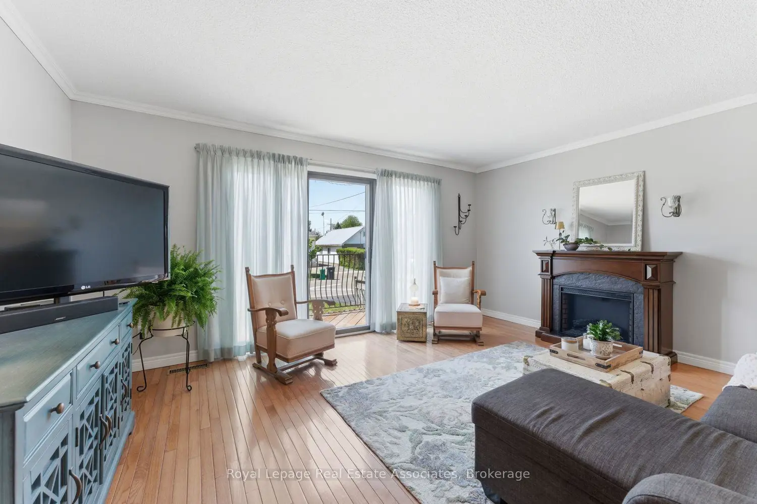 Additional image 2 of 1069 Alexandra Avenue