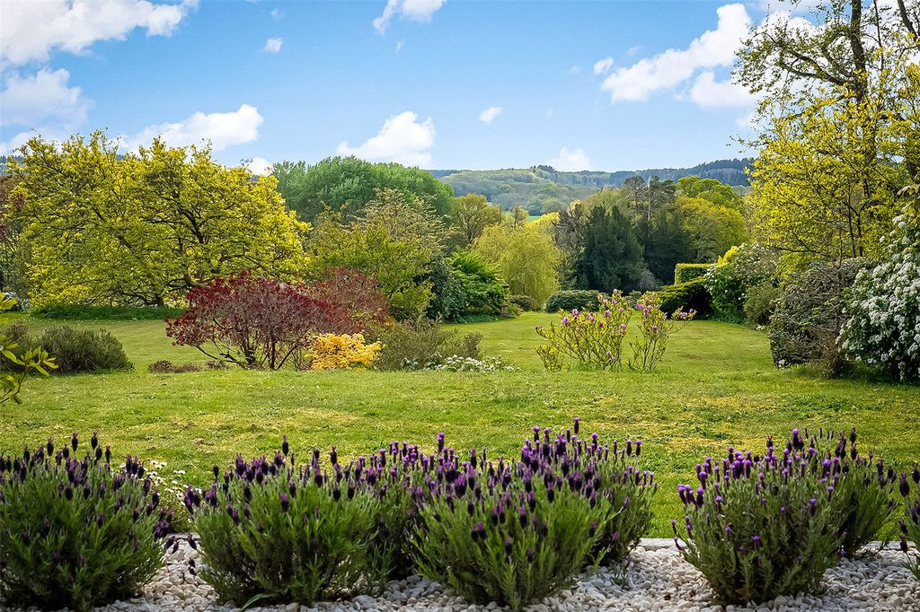 Additional image 22 of 3 bed flat for saleOld Bury Hill, Westcott, Dorking, Surrey RH4