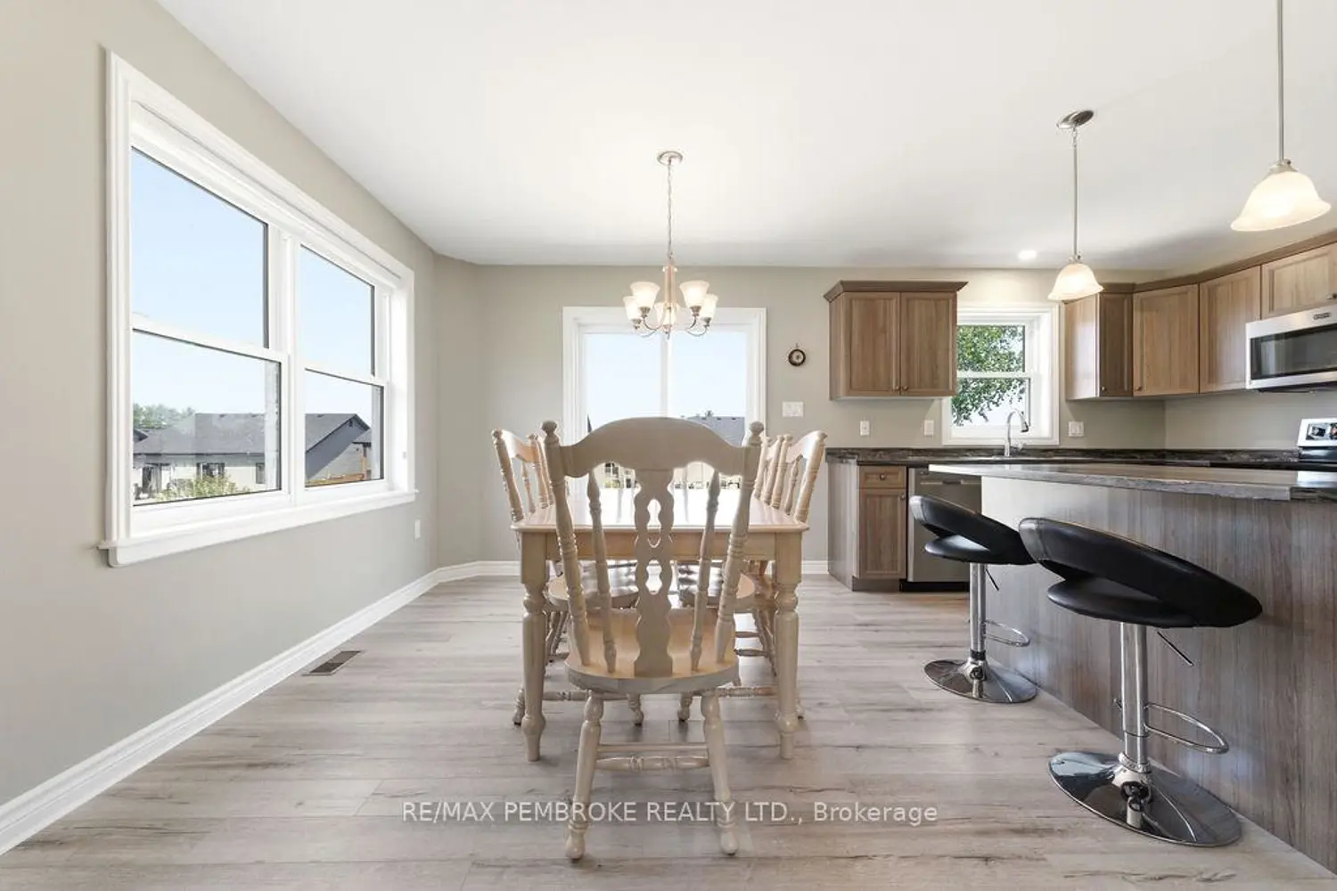 46 Dustin Drive photo 5
