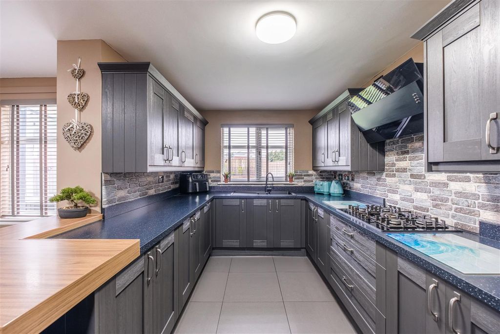 Additional image 3 of 6 bed detached house for saleIslay House, Drumclog, Strathaven ML10