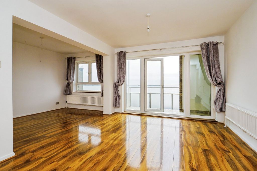 Additional image 2 of 3 bed flat for saleThe Gateway, Dover CT16