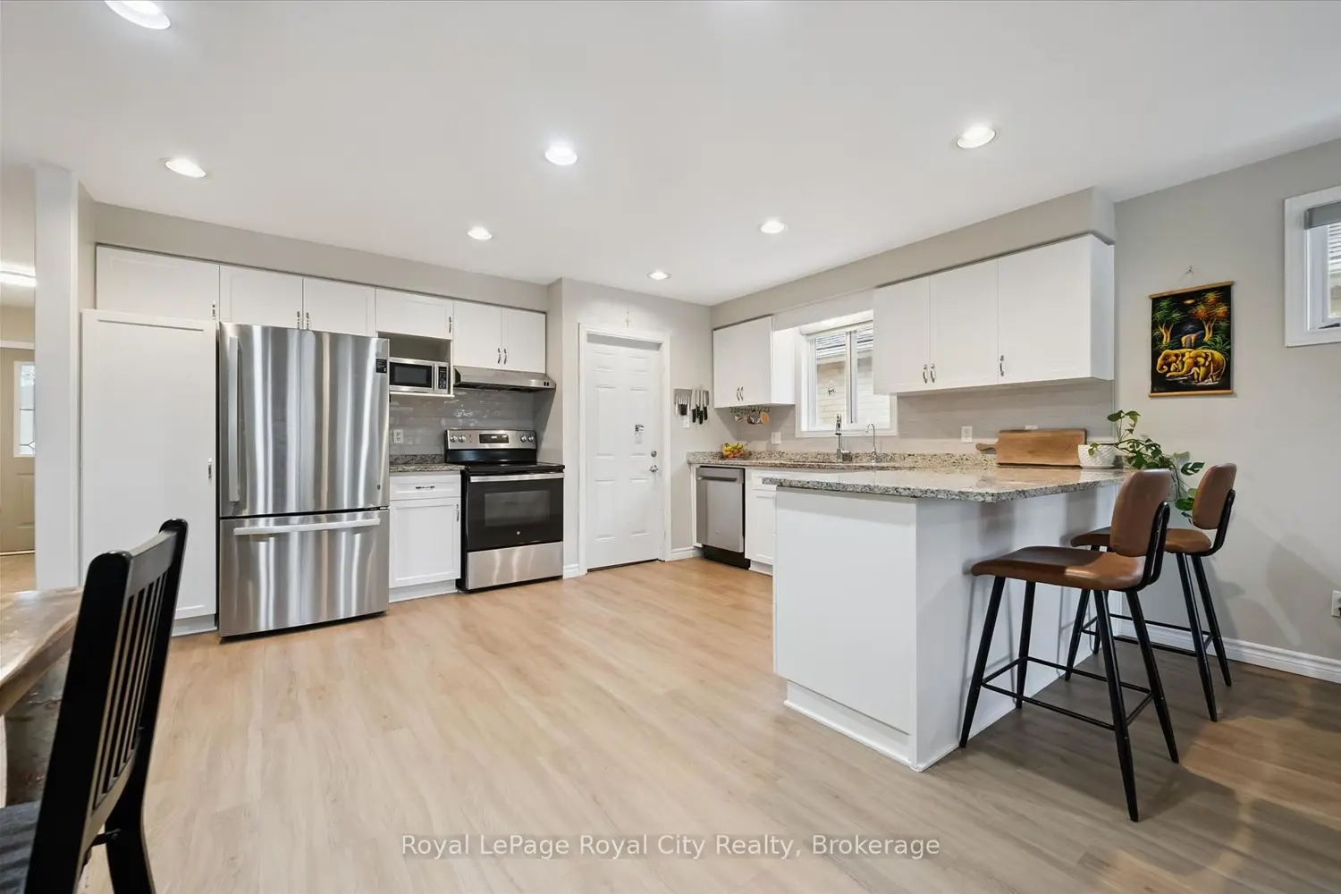 45 Borland Drive photo 2