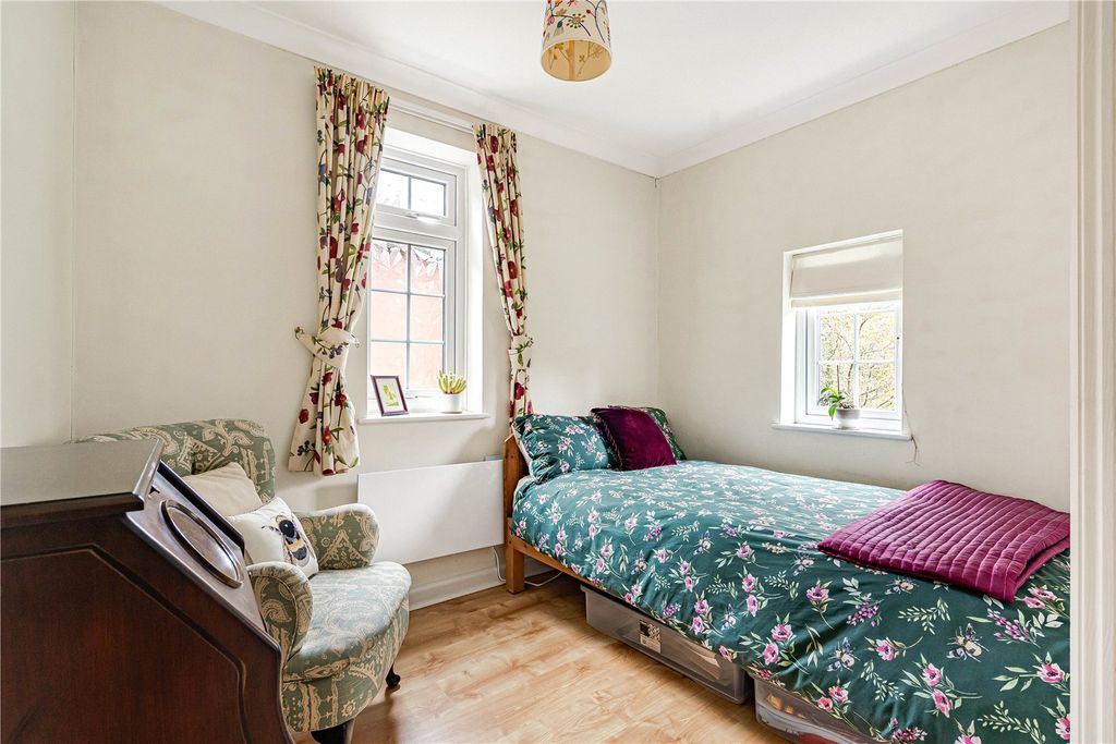Additional image 14 of 5 bed detached house for saleAshcombe Road, Dorking, Surrey RH4