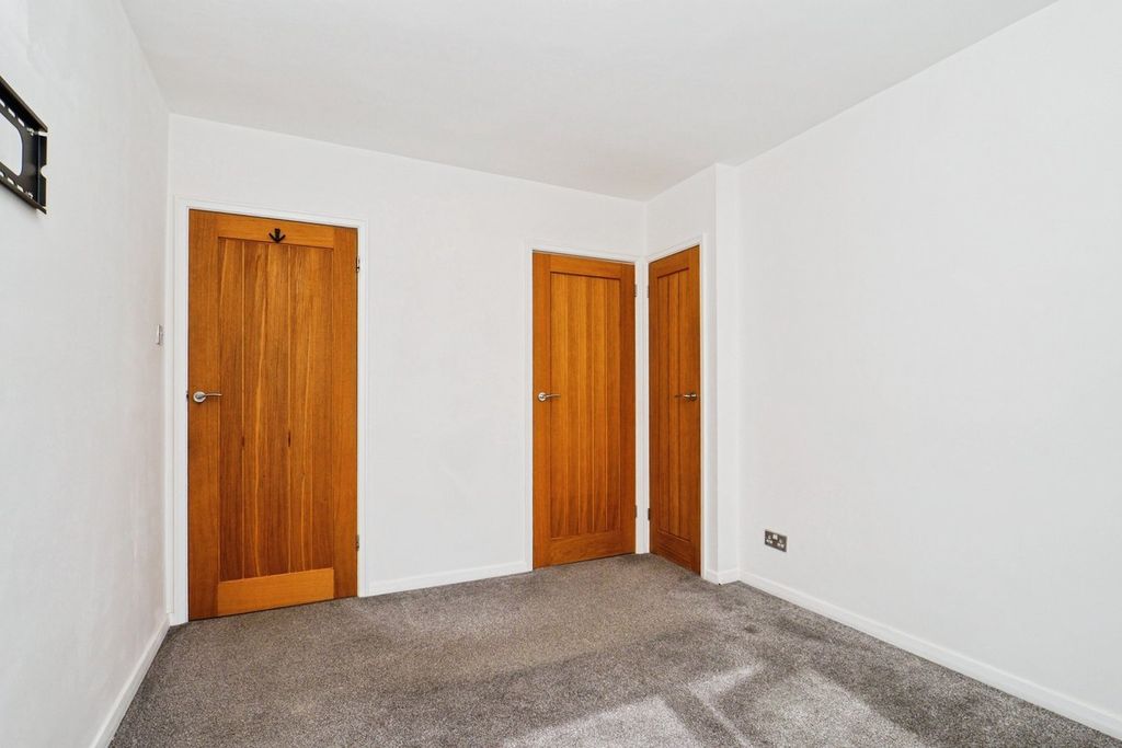 Additional image 12 of 3 bed flat for saleThe Gateway, Dover CT16