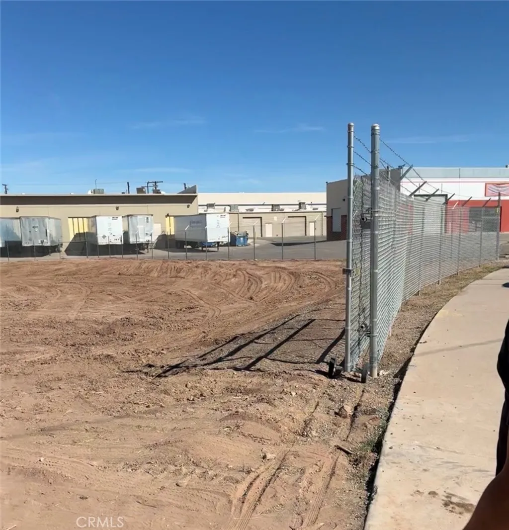 M L King Avenue, Calexico, CA 92231
