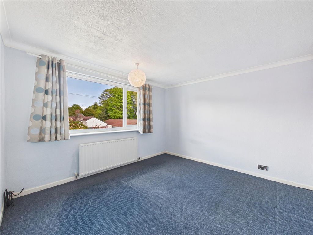 Additional image 18 of 4 bed semi-detached house for saleGosforth Crescent, Dronfield S18