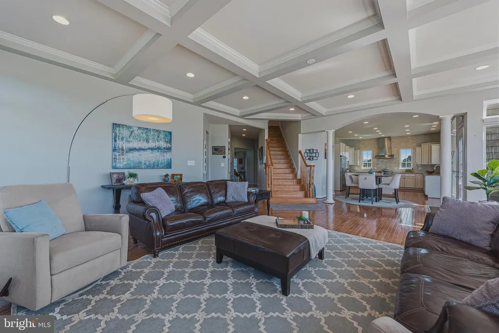 Additional image 7 of 42761 Prairie Merlin Court, Leesburg, VA 20176