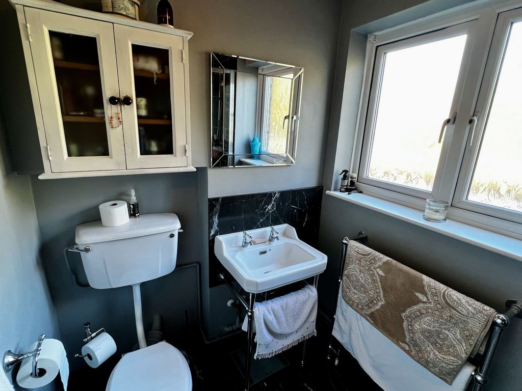 Additional image 16 of 3 bed flat for saleThe Gateway, Dover CT16