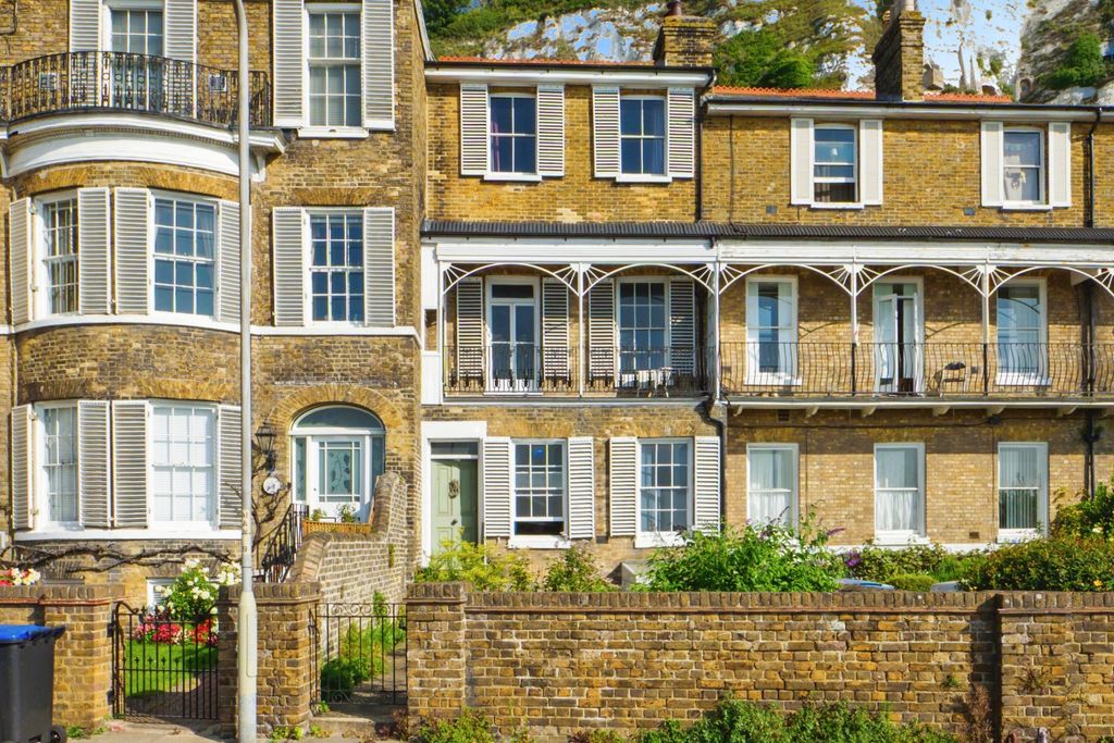 Additional image 2 of 3 bed terraced house for saleEast Cliff, Dover CT16