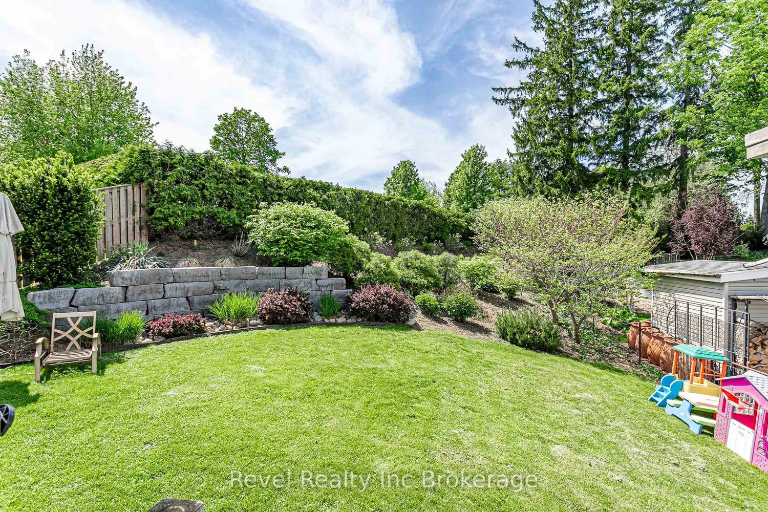 Additional image 18 of 122 Hemlock Road