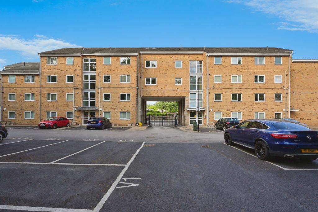 Additional image 12 of 2 bed flat for saleHalifax Road, Huddersfield HD3