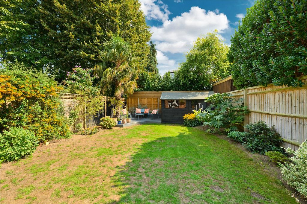 Additional image 14 of 6 bed detached house for saleGrove Road, East Molesey, Surrey KT8