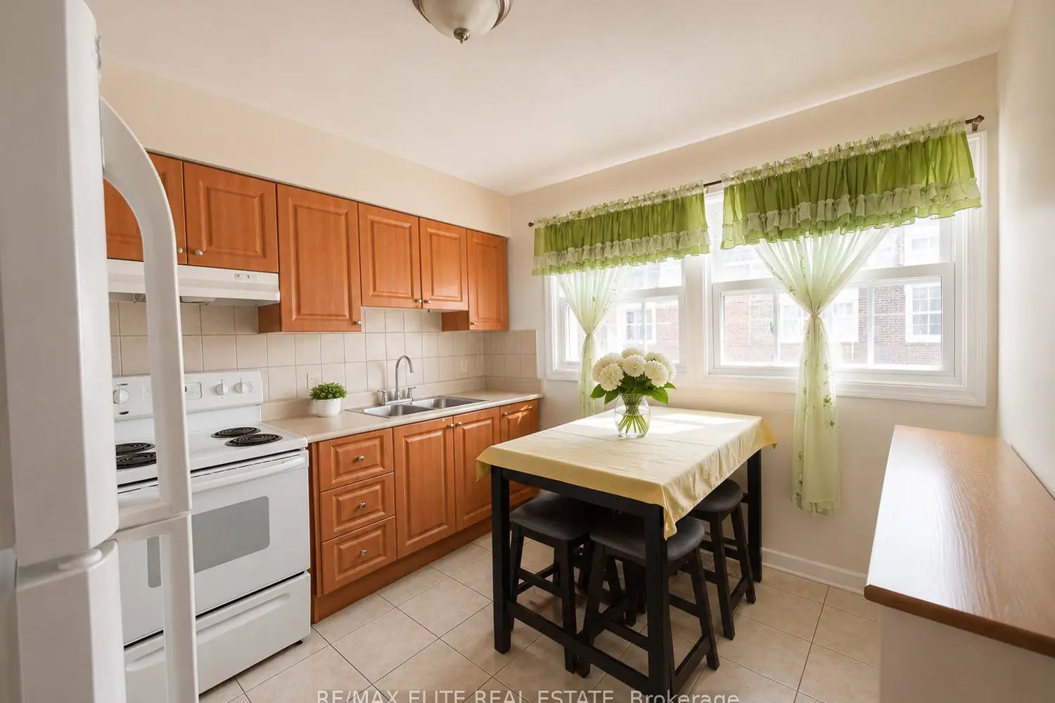 110 Purpledusk Trail