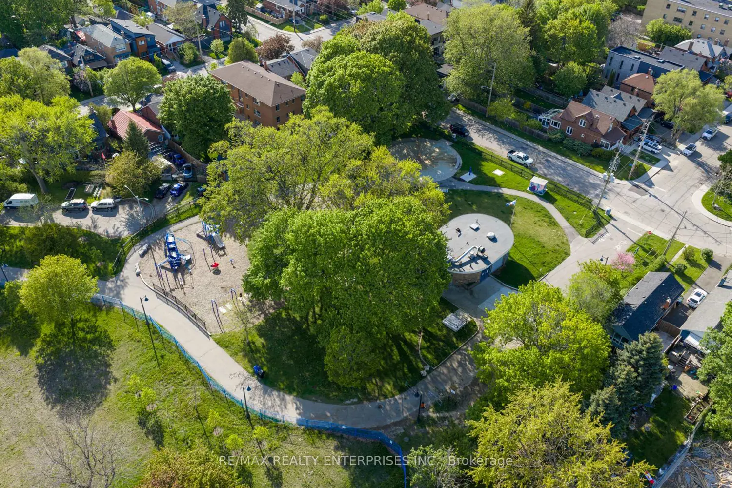 Additional image 19 of 52 Fifth Street
