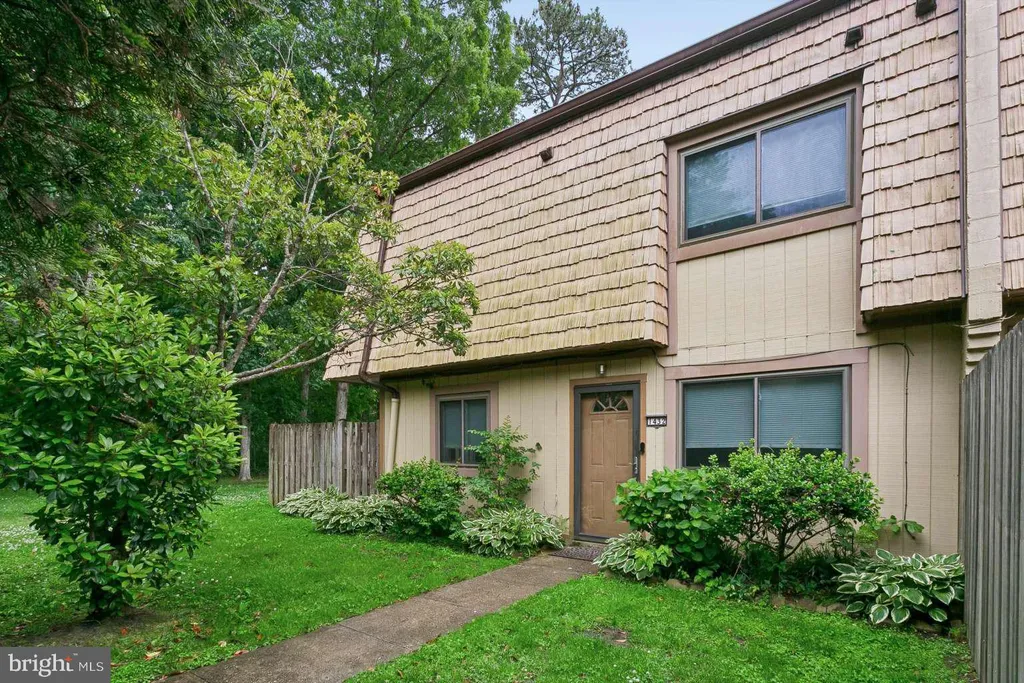 1432 Granada Court, Hampton, VA 23630 photo 2